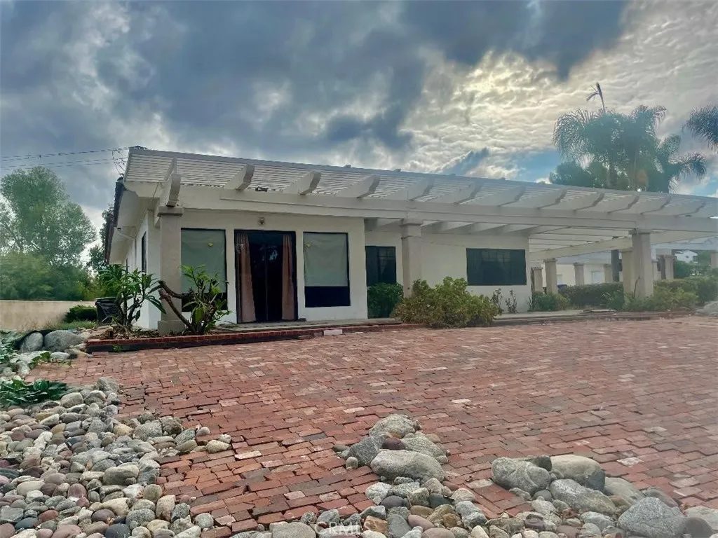 2445 Desire, Rowland Heights, California 91748 home-pic-46